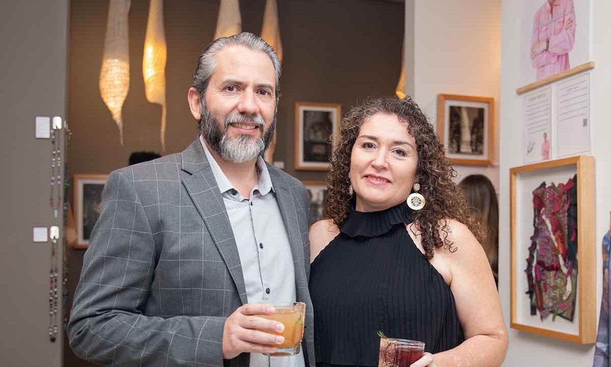 Mari Tere Guzmán y Gerardo Rivera