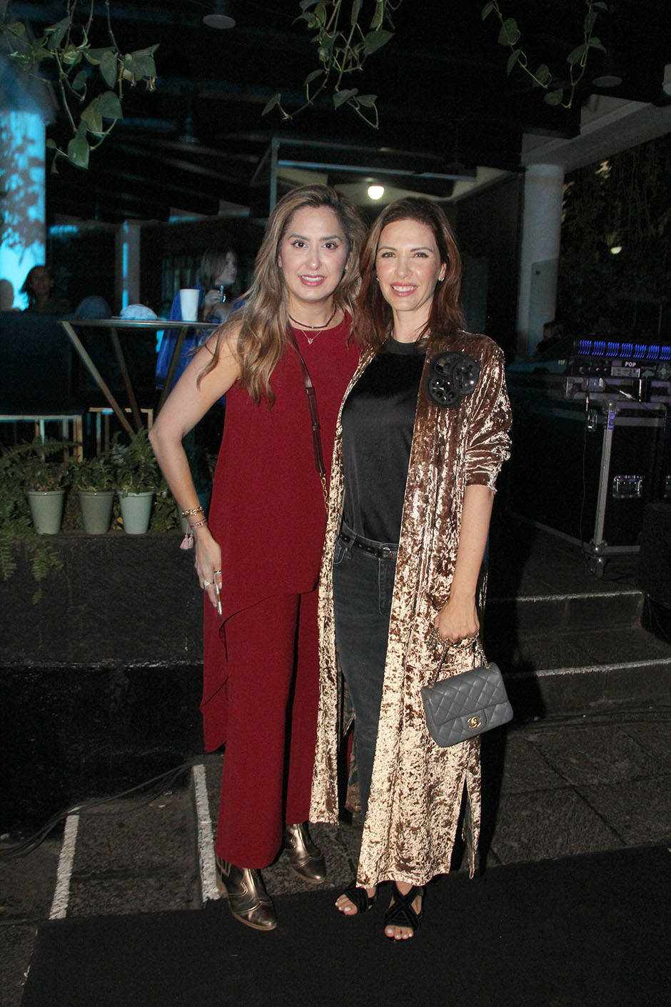 03 Ana Paula Figueroa y Michelle Leaño.