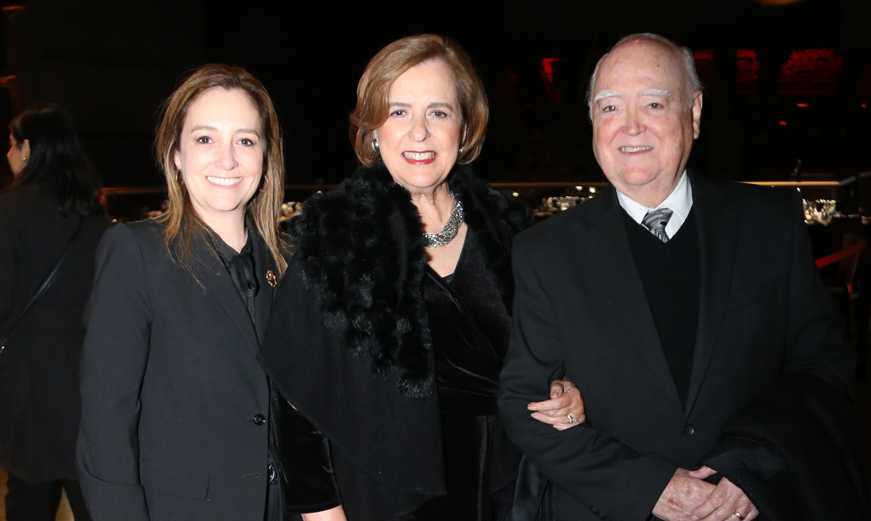 Maricarmen Martínez, Minis Villarreal de Martínez y Marcelo Martínez