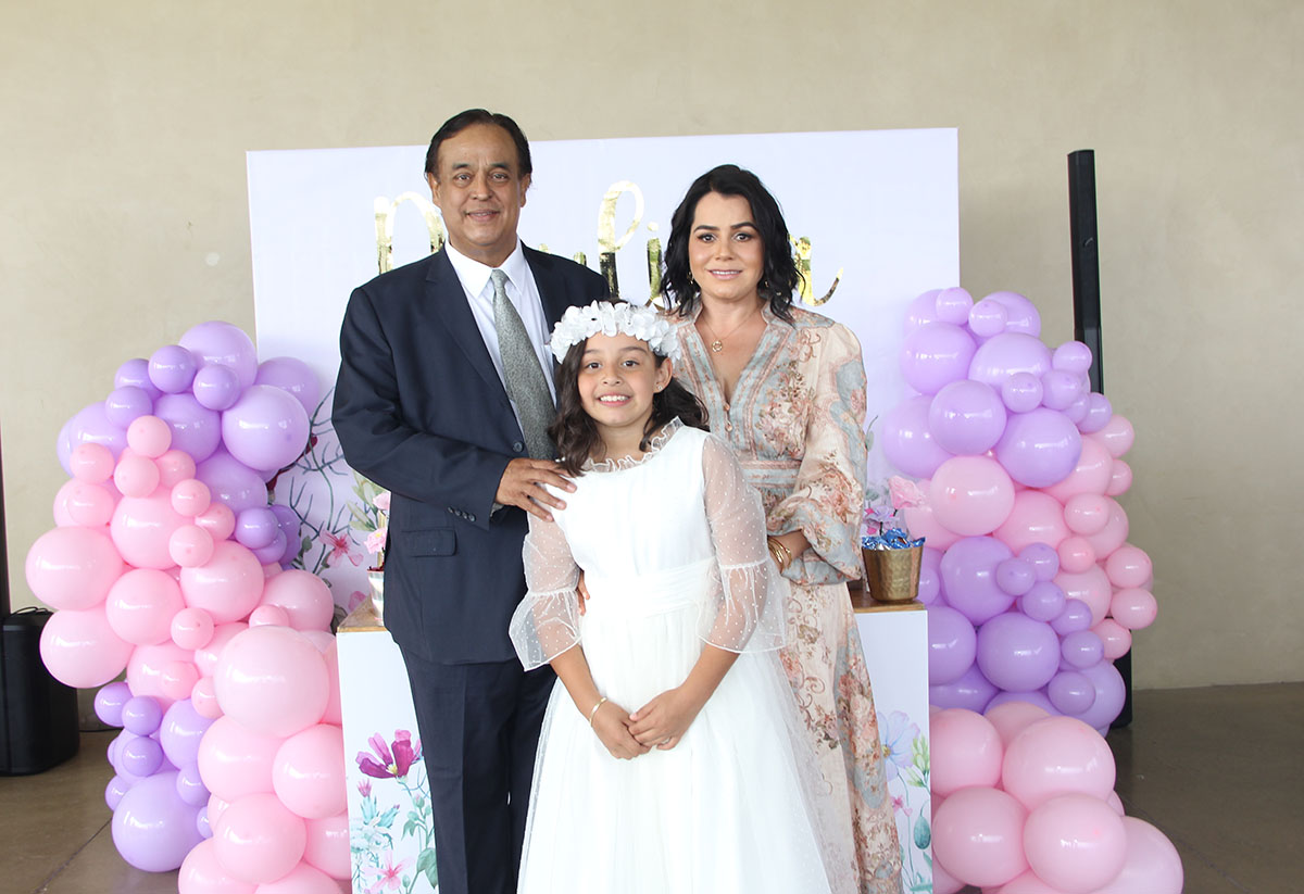 01 Salvador Cosío, Paulina Corella y Paulina Cosío Corella