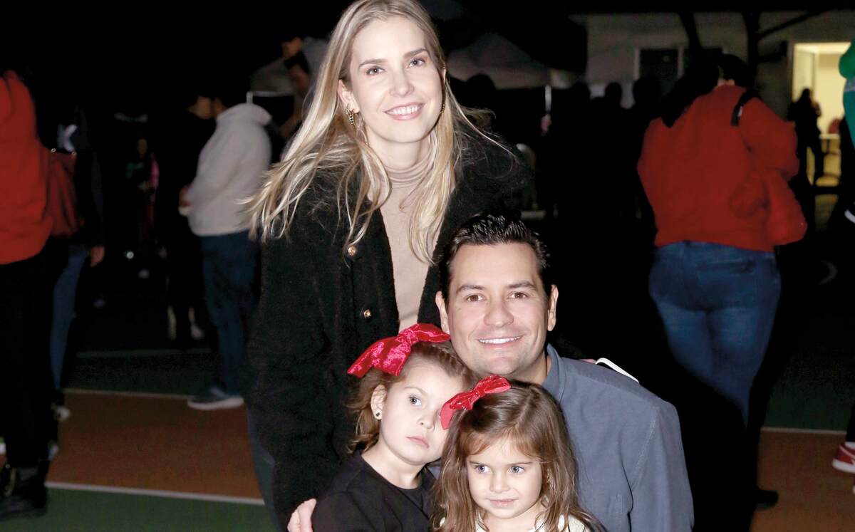 Sofía Sada, Marcelo Garza, Elisa Garza y Sara Garza