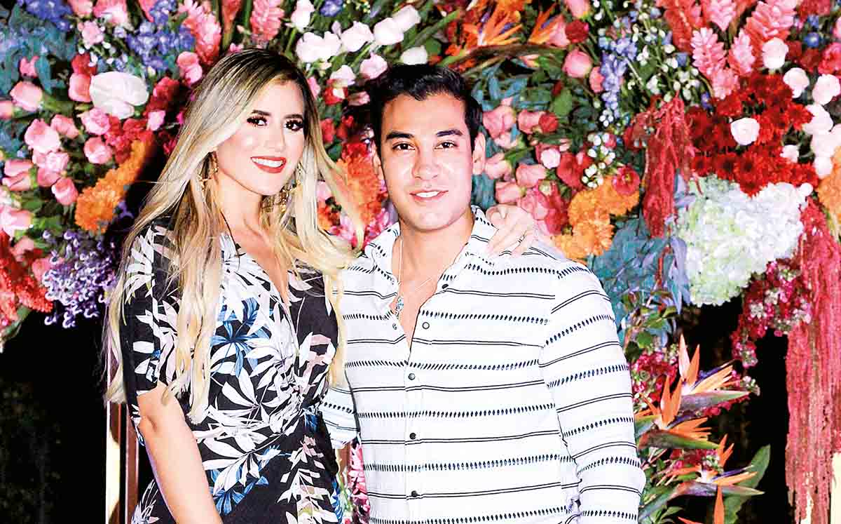 LUZ MARY DE SEGURA Y MAX SEGURA nos regalaron sus mejores sonrisas