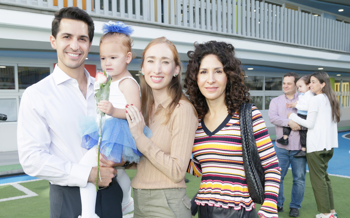 David Zambrano, Sofía Zambrano, Ana Sofía Clausen de Zambrano y Tony de Zambrano / Foto: Omar Valdez