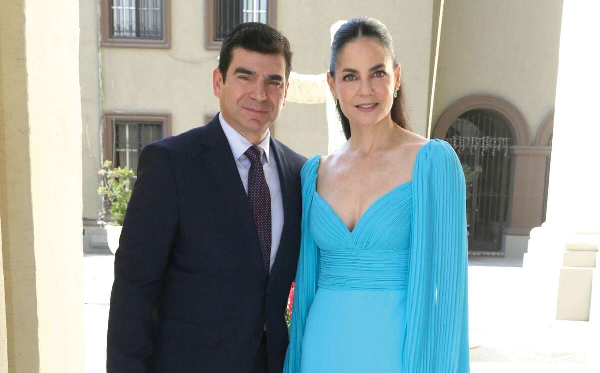 Hernán Martínez y Paulina Zambrano de Martínez