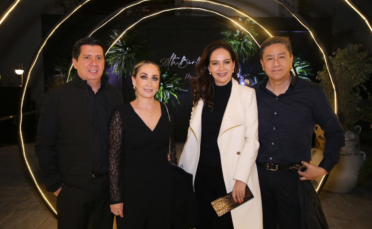 Julián, Karla, Annel y Francisco