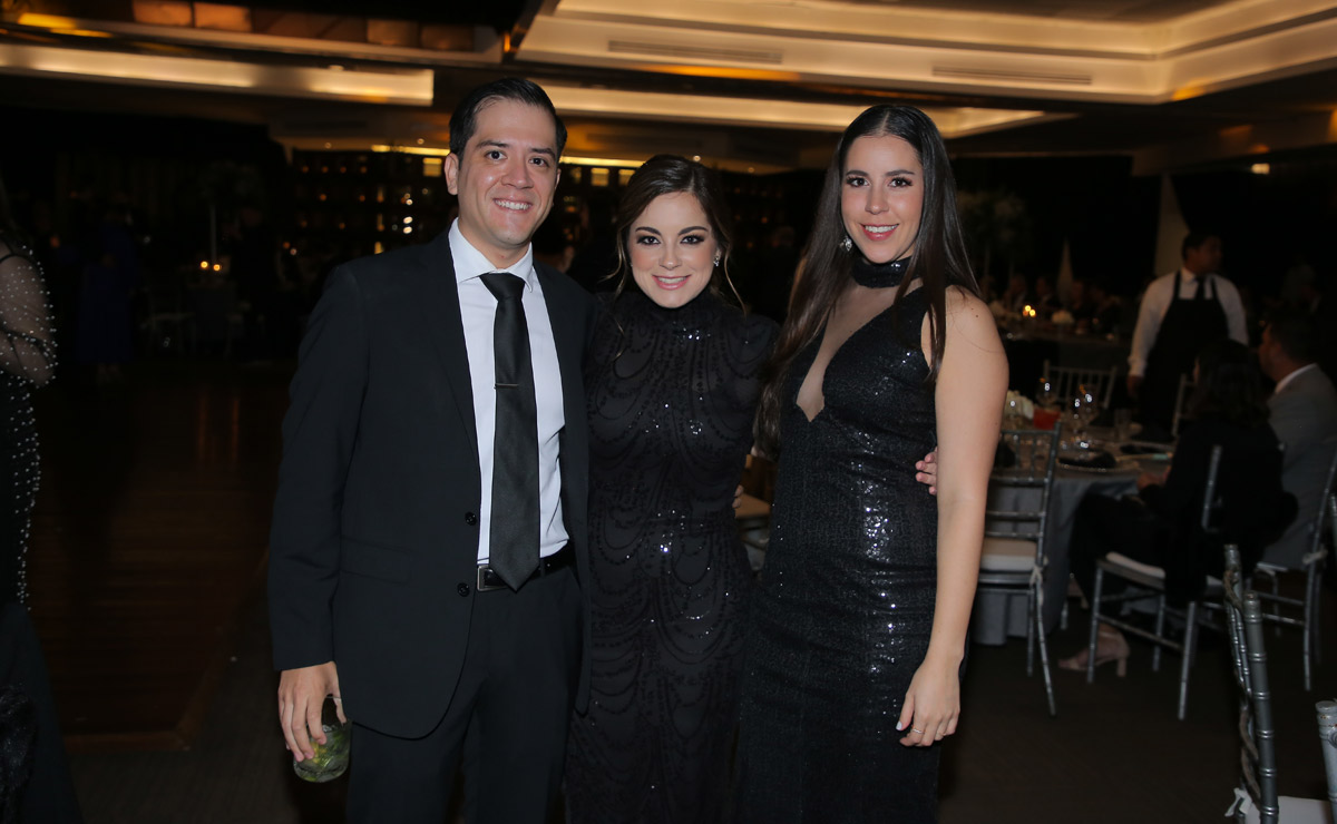 Ray, Julia y Cristina
