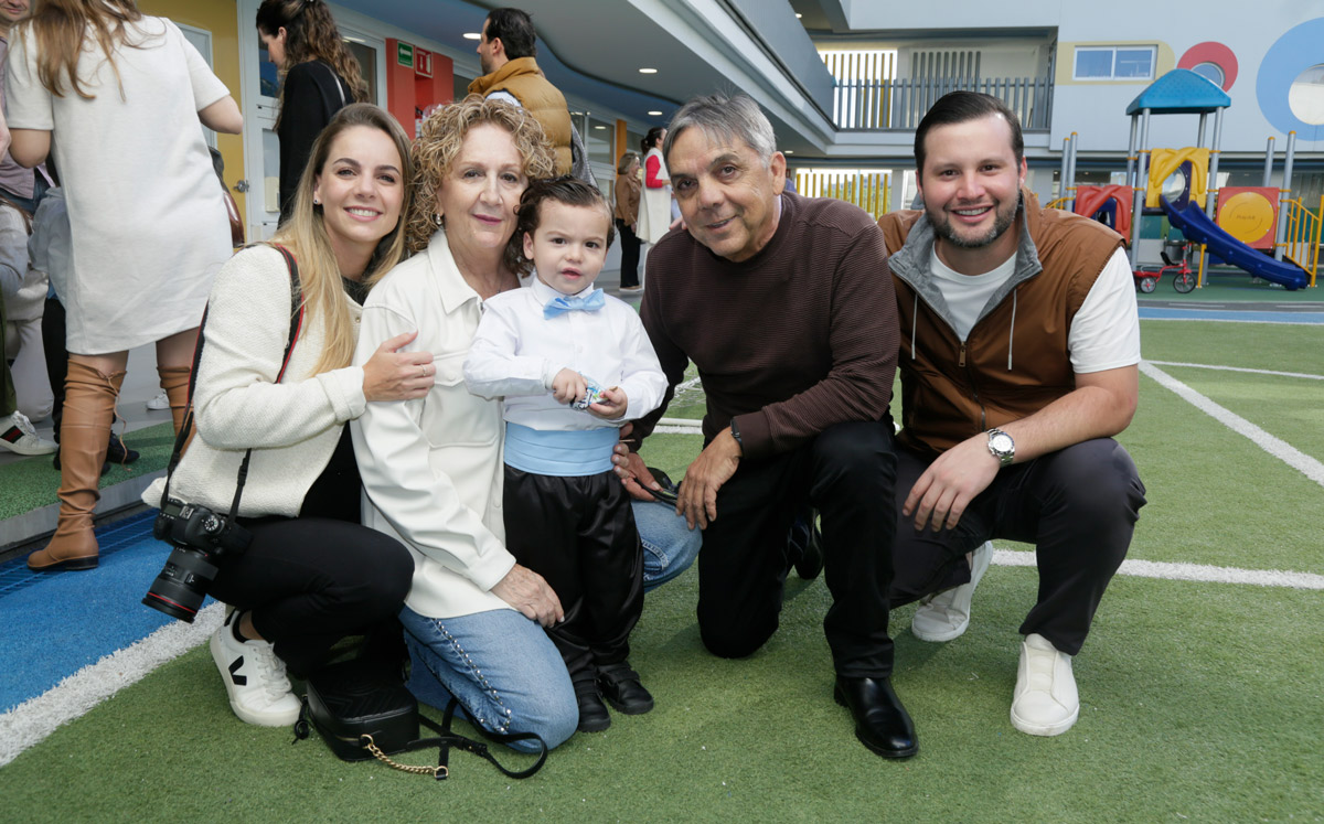 Valeria Garza, Guadalupe Ferrigno, Marcelo Roel, Antonio Garza y Adrián Roel / Foto: Omar Valdez