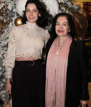 Arlen Valdez y Carmen Celaya