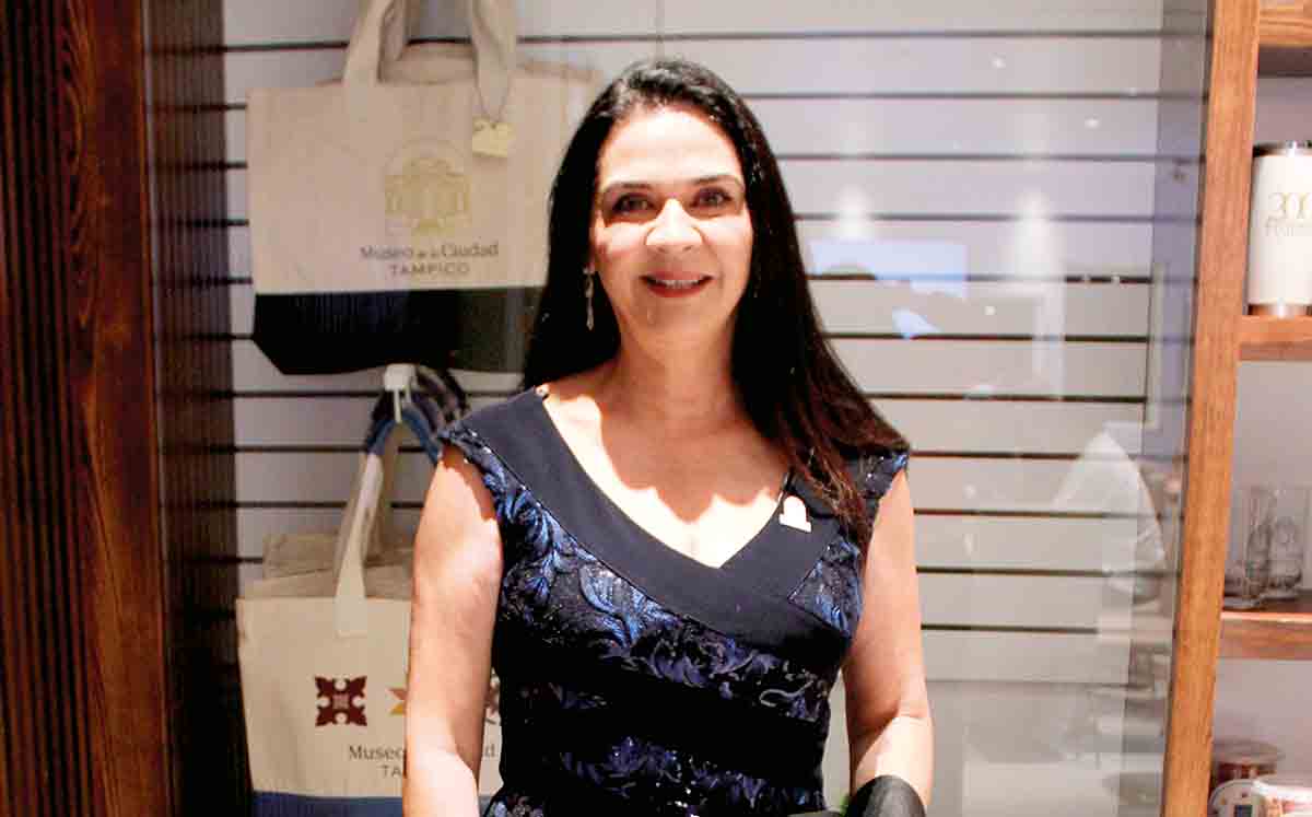 MÓNICA VILLARREAL llegó puntual a la inauguración del Museo de la Ciudad Tampico