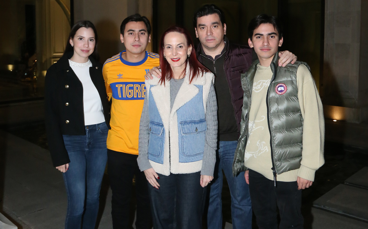 Ana Sofía Treviño, Arturo Moyeda, Mónica García de Moyeda, Arturo Moyeda y Fede Moyeda / Foto: Roberto Alvarado