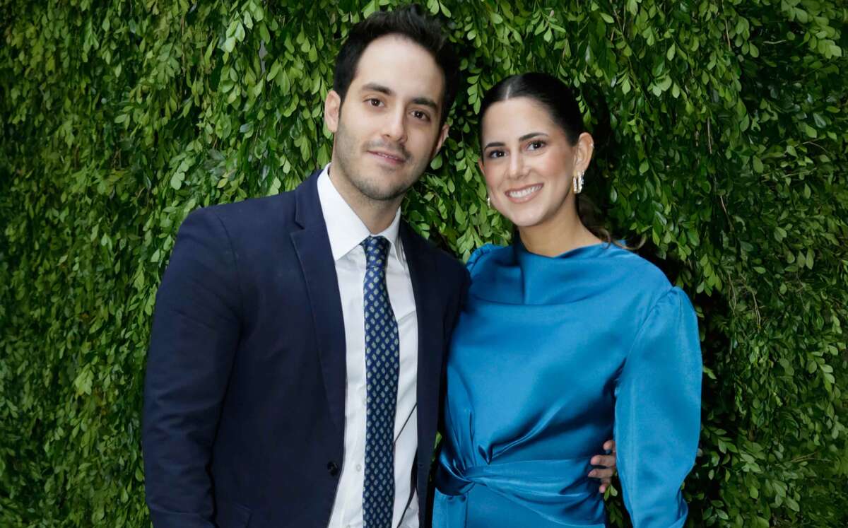 Bernardo Arrambide y Daniela Romero