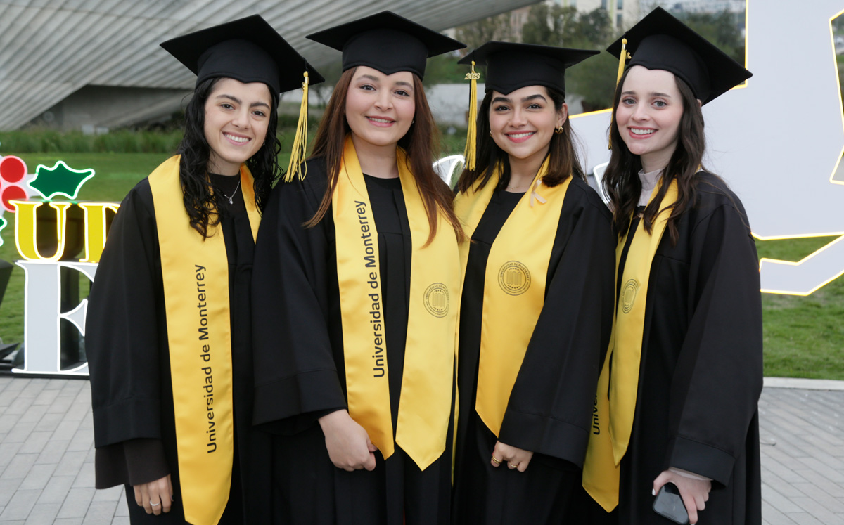 Gariela Muñoz, Érika Escamilla, Melissa García y Michelle Garza / Foto: Staff Chic