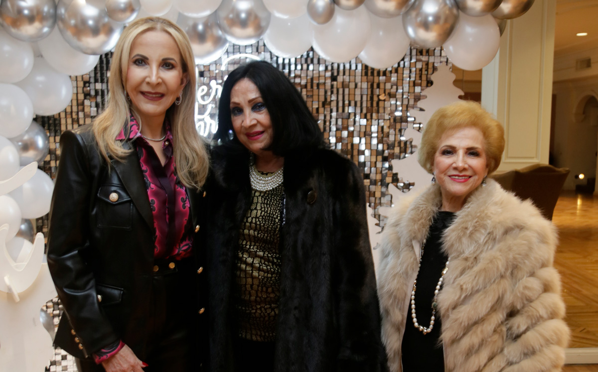 Lourdes González, Tere González de Robles y Sandra Santos de De la Garza / Foto: Roberto Alvarado