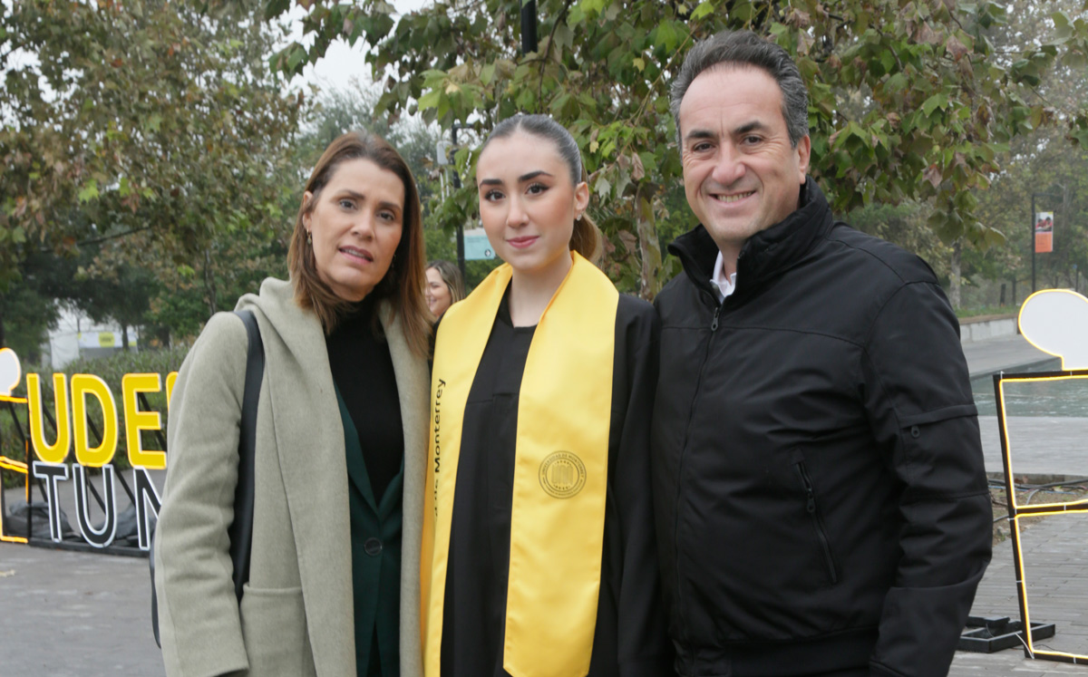 Marla Martínez, Tamara Saldaña e Ignacio Saldaña / Foto: Staff Chic