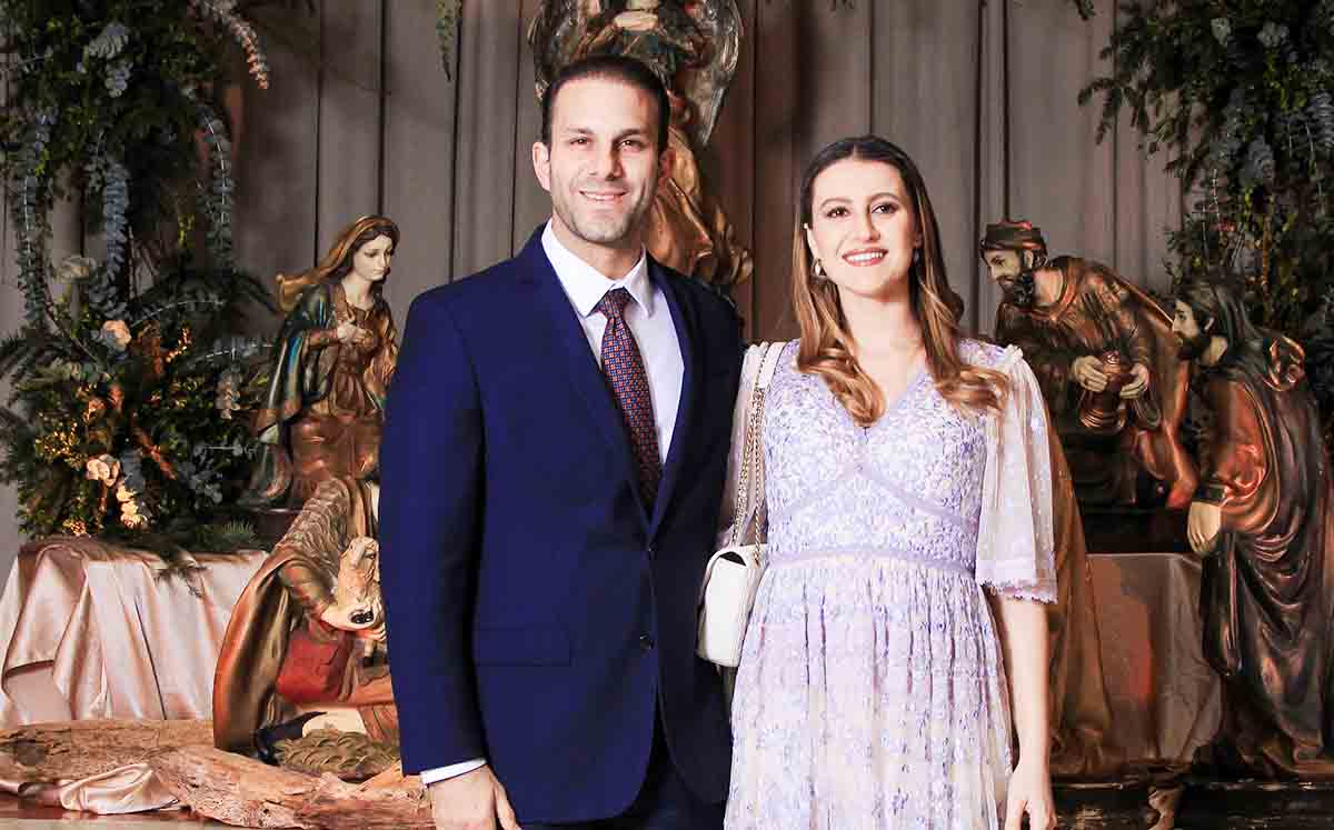 MON MARON E IVONNE DE MARON llegaron con sus mejores outfits para ayudar a la Casa Sacerdotal