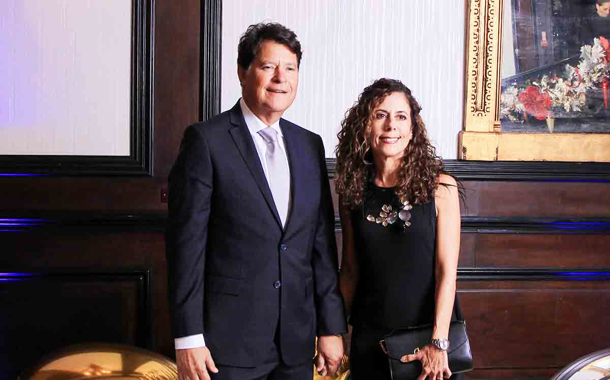 ELISEO TREVIÑO Y REBECA DE TREVIÑO presentes en el Casino Tampiqueño