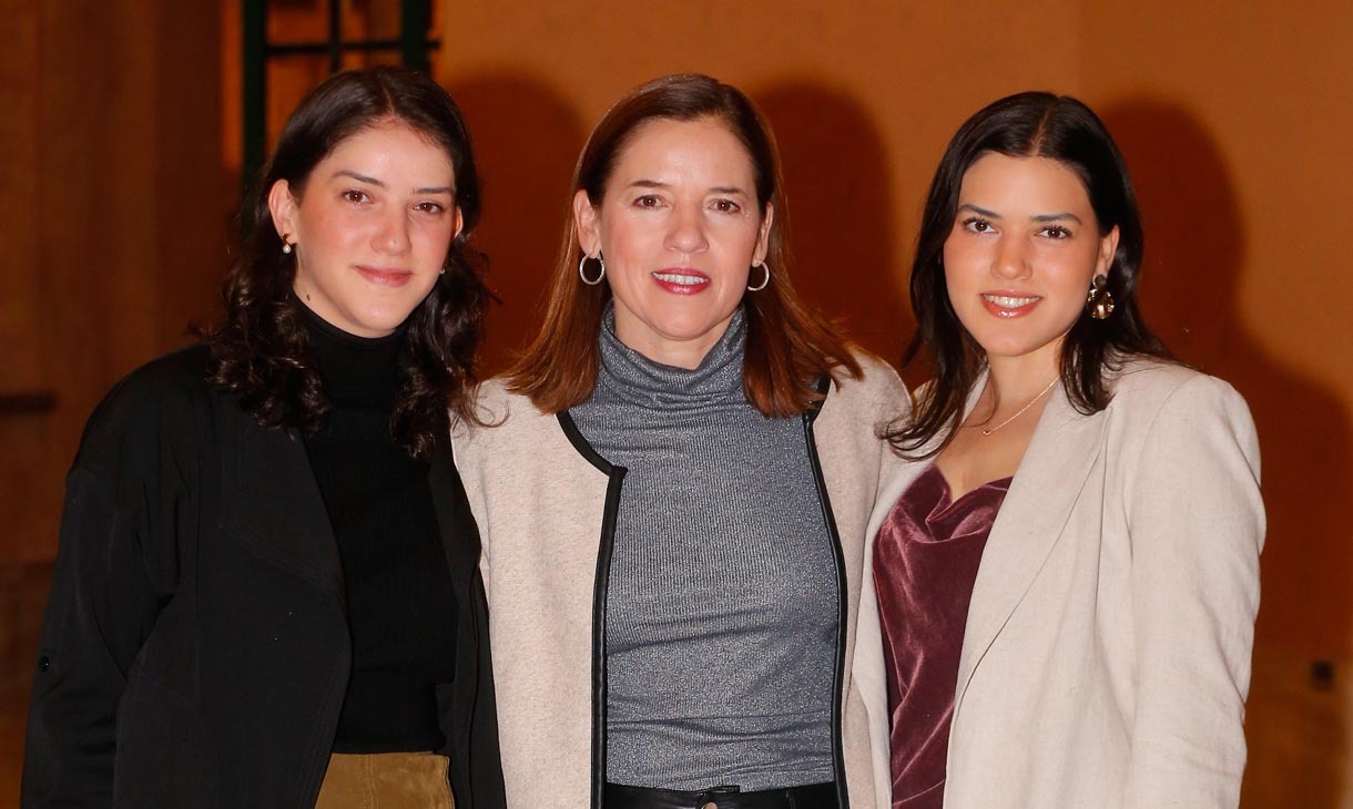 Fer Guzmán, Sofía Hinojosa y Marcela Guzmán