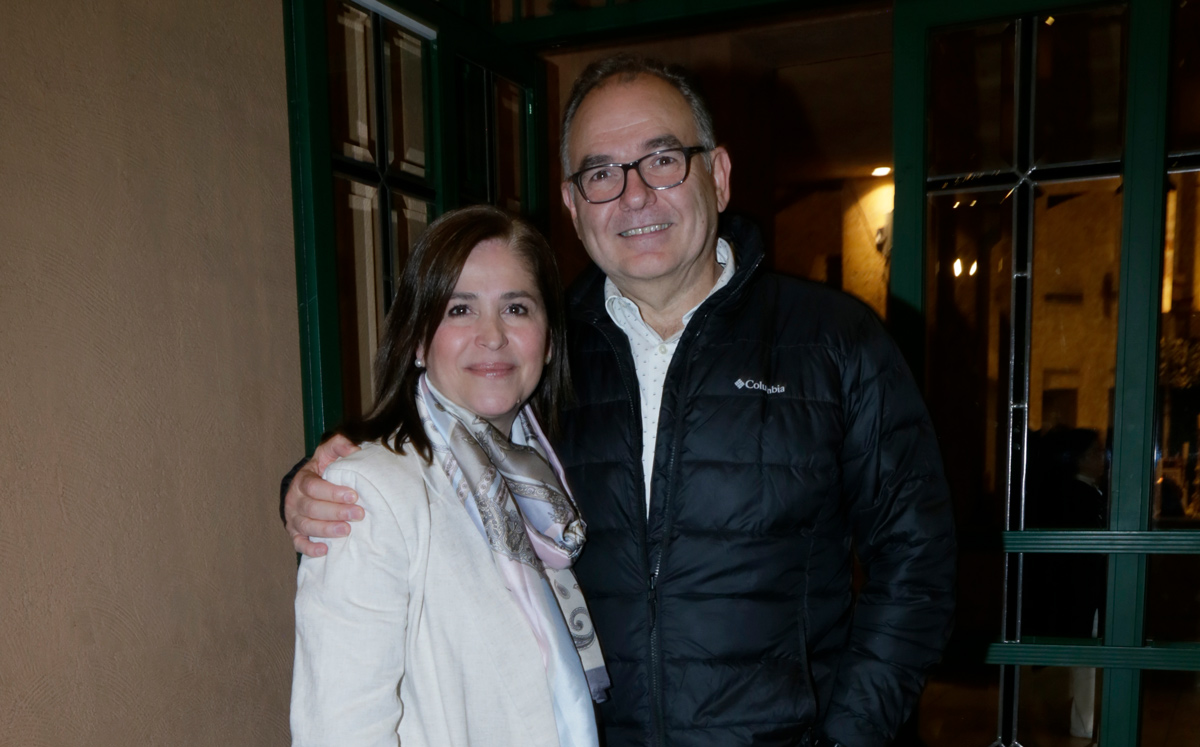 Laura de Villarreal y Marco Villarreal / Foto: Staff Chic