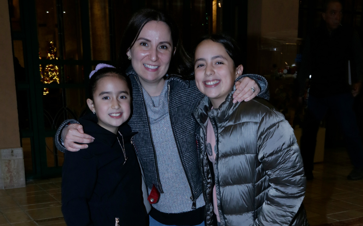 Mariana Castro, Diana Sillas de Castro y Andrea Castro / Foto: Staff Chic