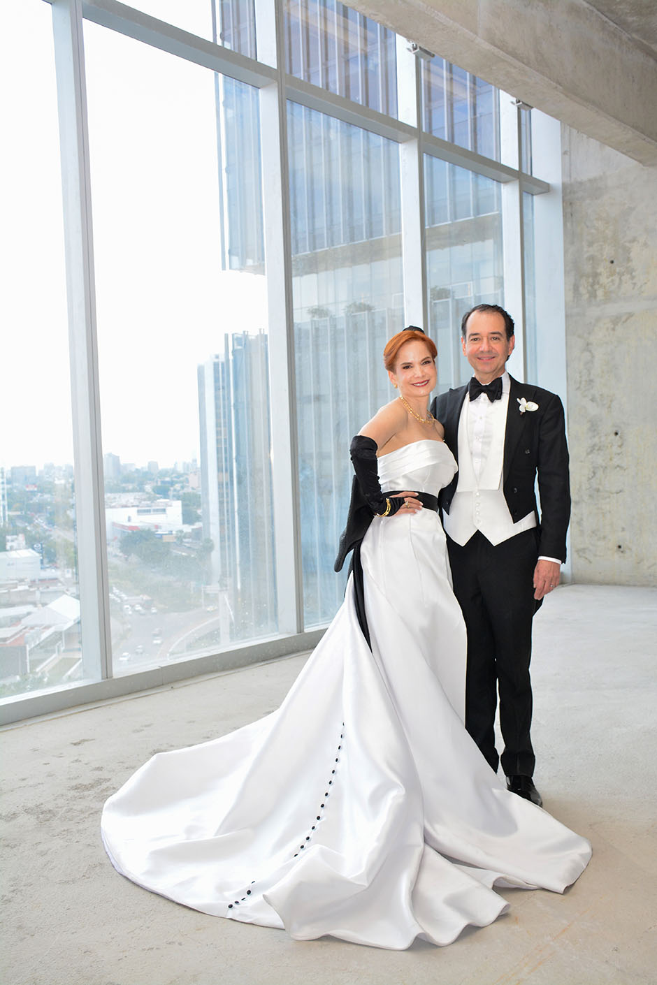 02 Aurelia de Michel y Mario Michel. Papás del novio