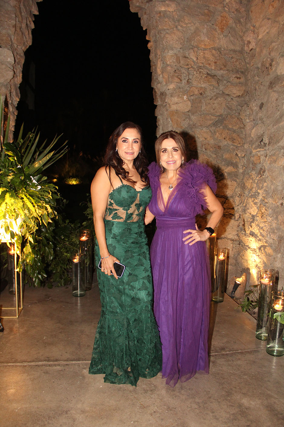 Belinda Ortega y Perla Castañeda