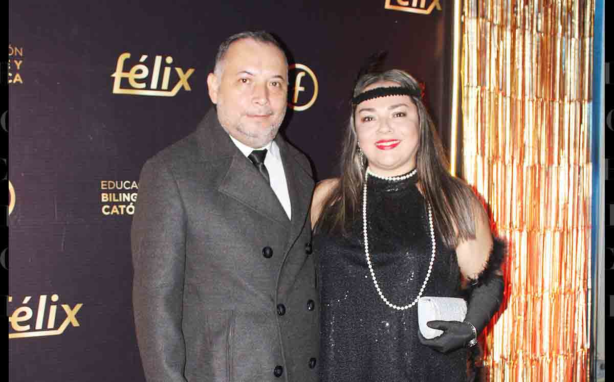 ROBERTO LEÓN y CLAUDIA MEDELLÍN disfrutaron de la decoración de Solounge