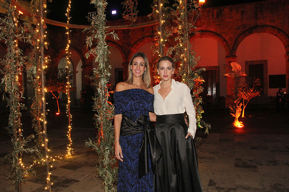 Michelle Greicha Frangie y Paulina Amozurrutia