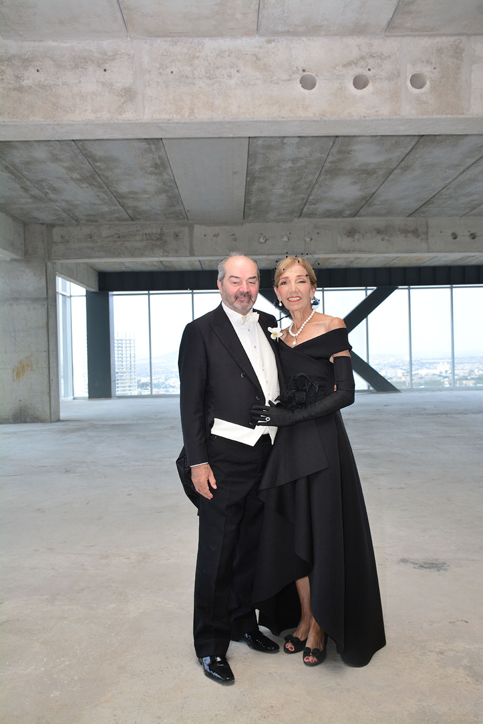 03 Santiago Villaseñor y Cristina Camu. Papás del novio