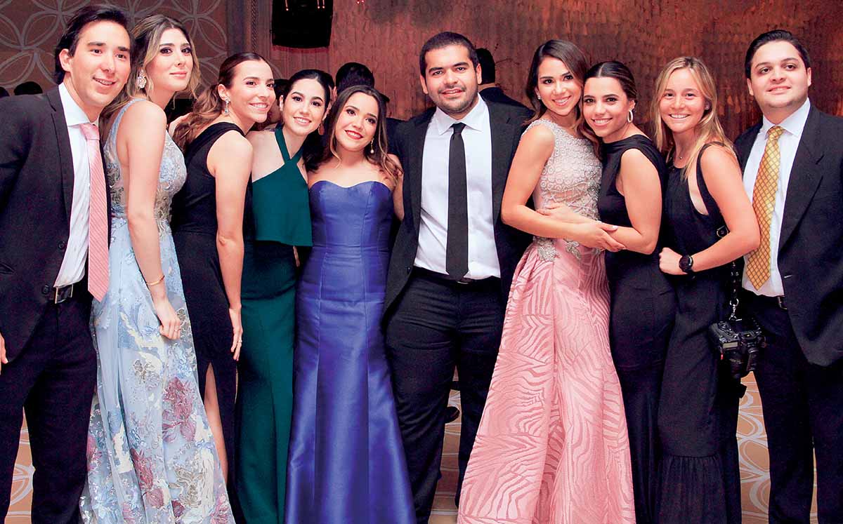 Edición 767: Jimena & Santiago, GONZALO ARGüELLO, FERNANDA DELSOL, MÓNICA SOLBES, MARÍA JOSÉ MEJÍA, CAMILA TORRES, LUIS ARIAS, CAMILA GONZÁLEZ, MARIAN