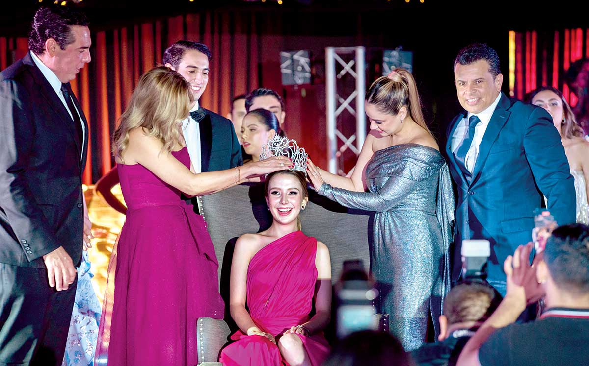 Edición 792: Noche De Coronación de MACARENA HERRERA