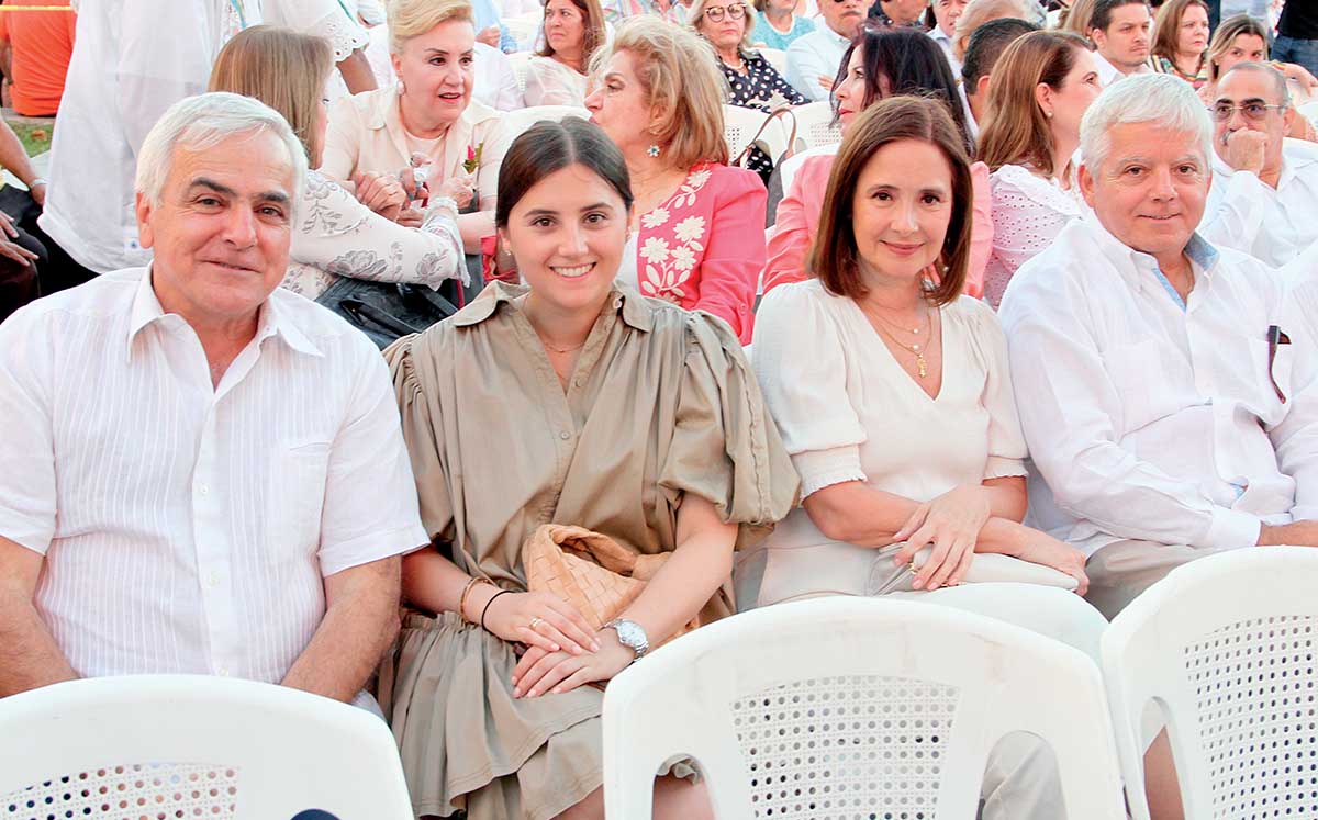 Edición 764: Fiesta por el Bicentenario, JOSÉ KURI, LAURA KURI, MARY PILI GONZÁLEZ Y CAMILO KURI
