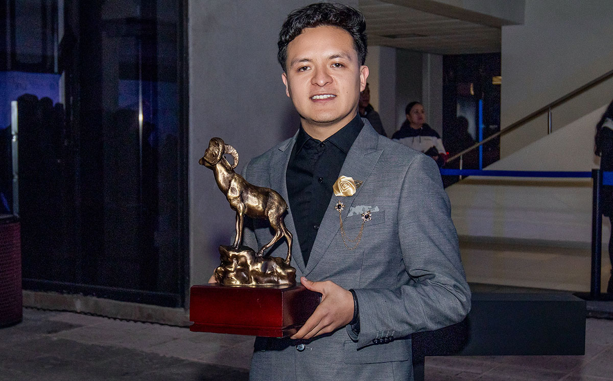 Christopher Esquivel