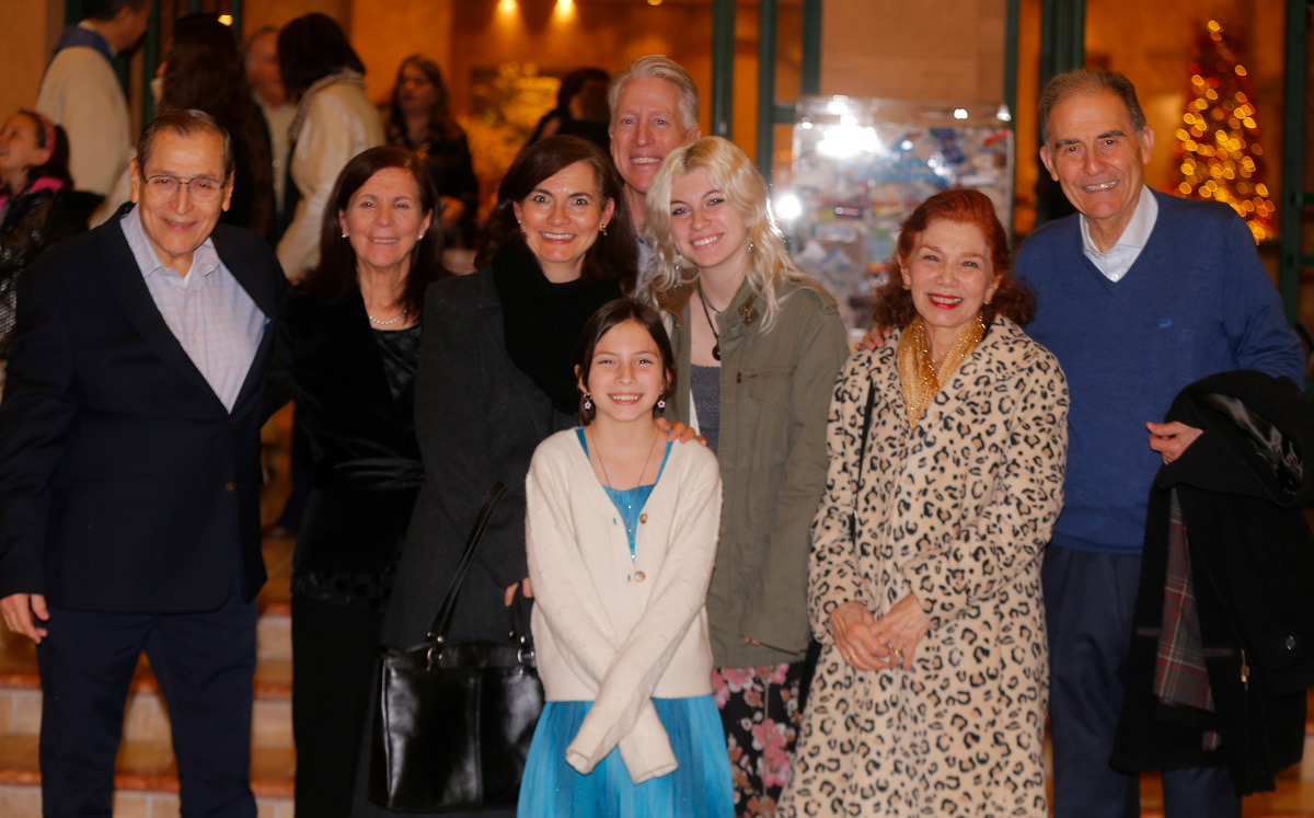 Manuel Dibildox, Mine Dibildox, Ale Baker, Natalia Baker, Isabella Baker, Cristina Vela, Héctor Vela y Steve Baker / Foto: Daniel Saldívar