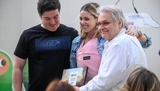 Mariana Rodríguez y Samuel García van al funeral de Carlos Bremer (Instagram)