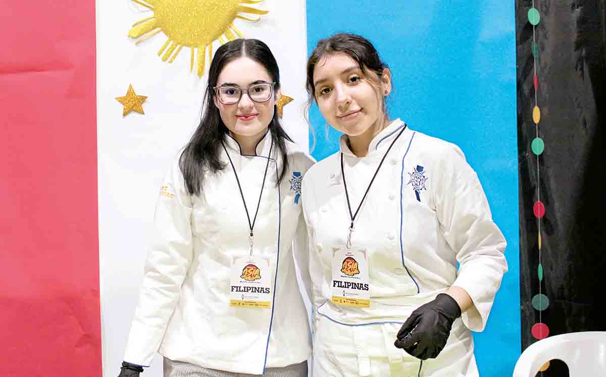 Esta muestra gastronómica, llamada Sabores de Asia, es realizada por alumnos de la carrera en gastronomía