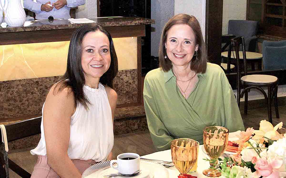 ISA DE SCHEKAIBAN Y MARIPILY DE KURI nos regalaron sus mejores sonrisas
