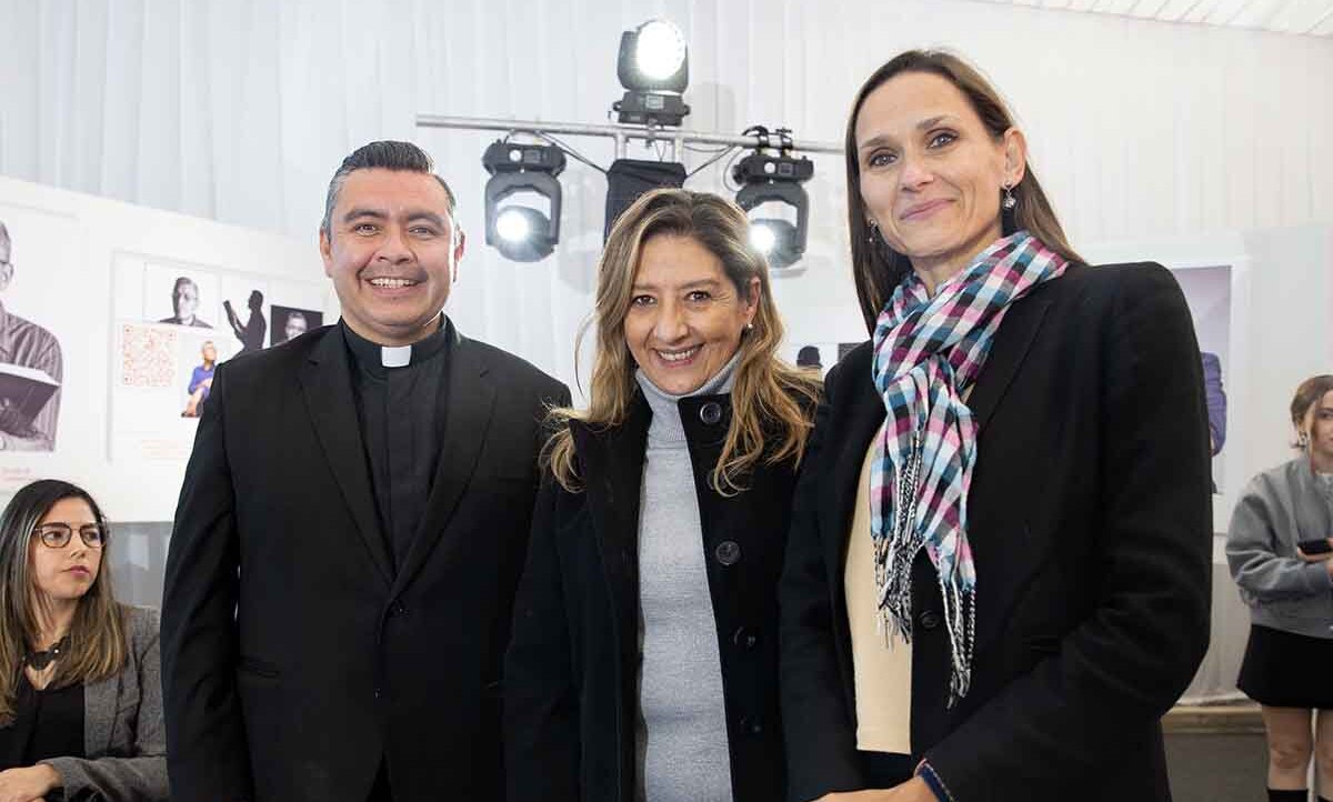 Manuel Reyes, Claudia Núñez y Blanca Vila