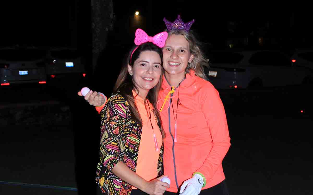 ADRIANA SÁNCHEZ Y TARA VESELIK llegaron puntuales al Club Campestre Tampico