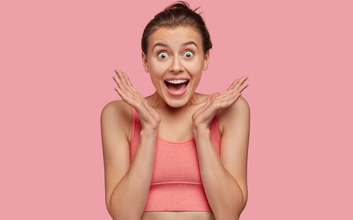 WhatsApp: ¿Cómo cambiar el color verde a rosa? (Freepik)