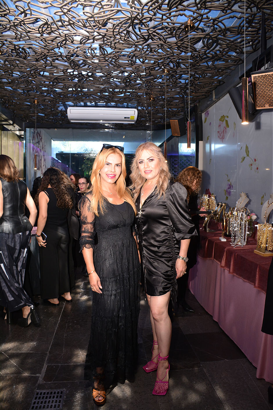 Cristina Aguilar y Vicky Alcalá
