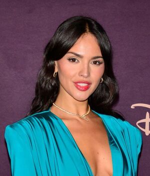 Eiza González brilla en el after party de los Emmys 2024 (Foto: Instagram)