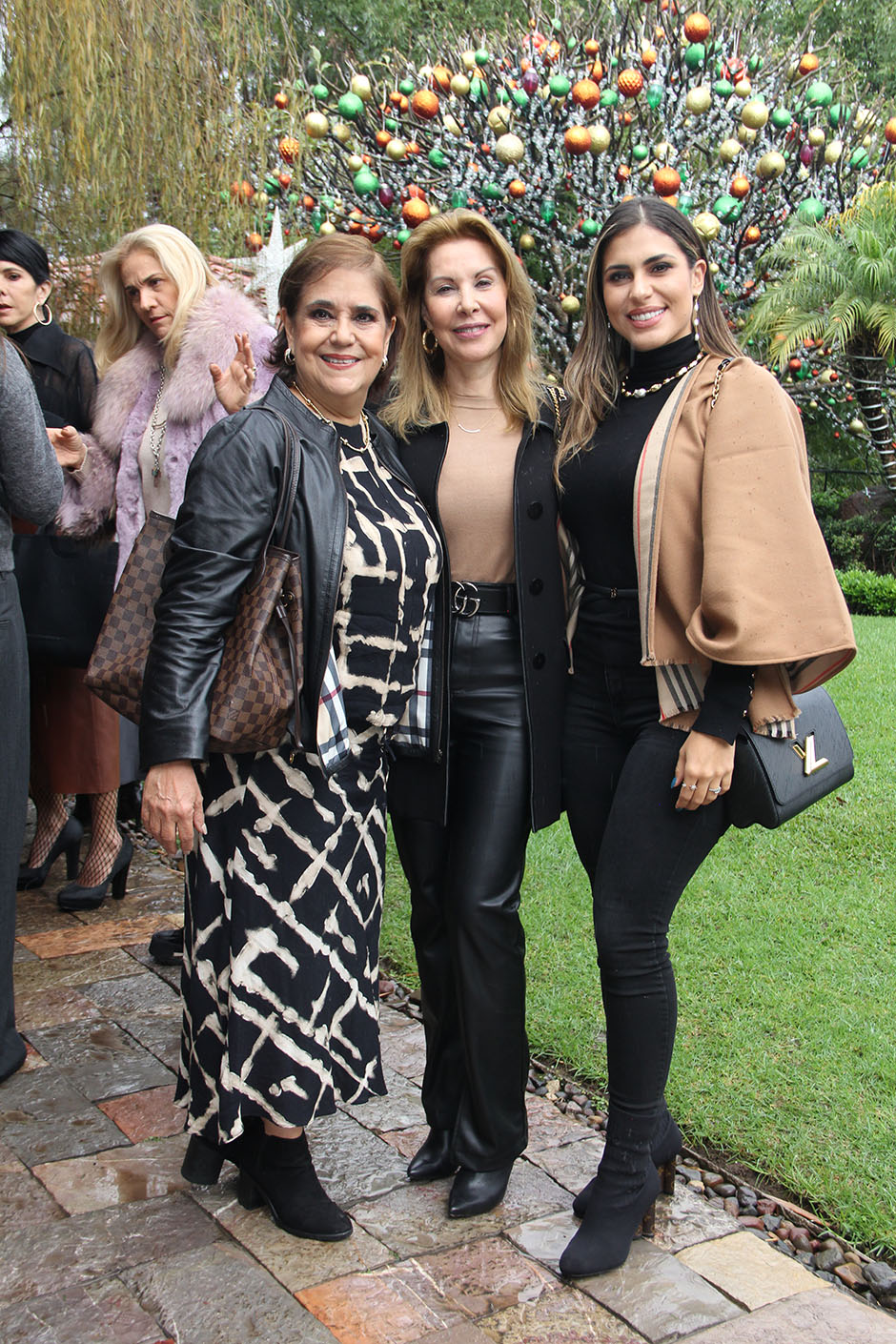 Gloria Adame, Sandy Gallardo y Kenya González