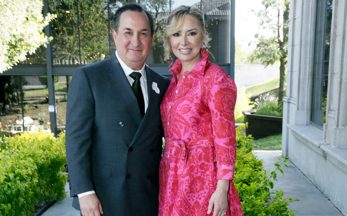 Papás del novio. Ricardo Cisneros y Lucila Gama de Cisneros / Foto: Omar Valdez