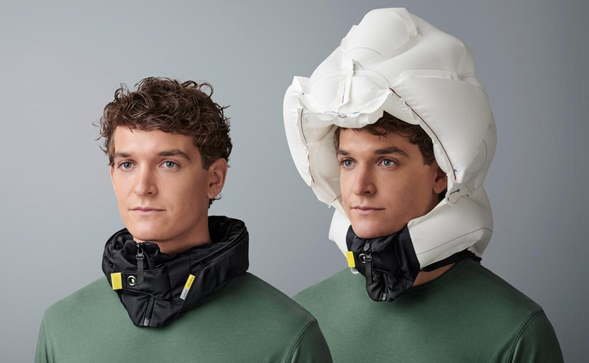 Hövding 3 es un casco y bolsa de aire que se coloca alrededor del cuello, como si fuera un collar, y se activa al detectar un impacto.
