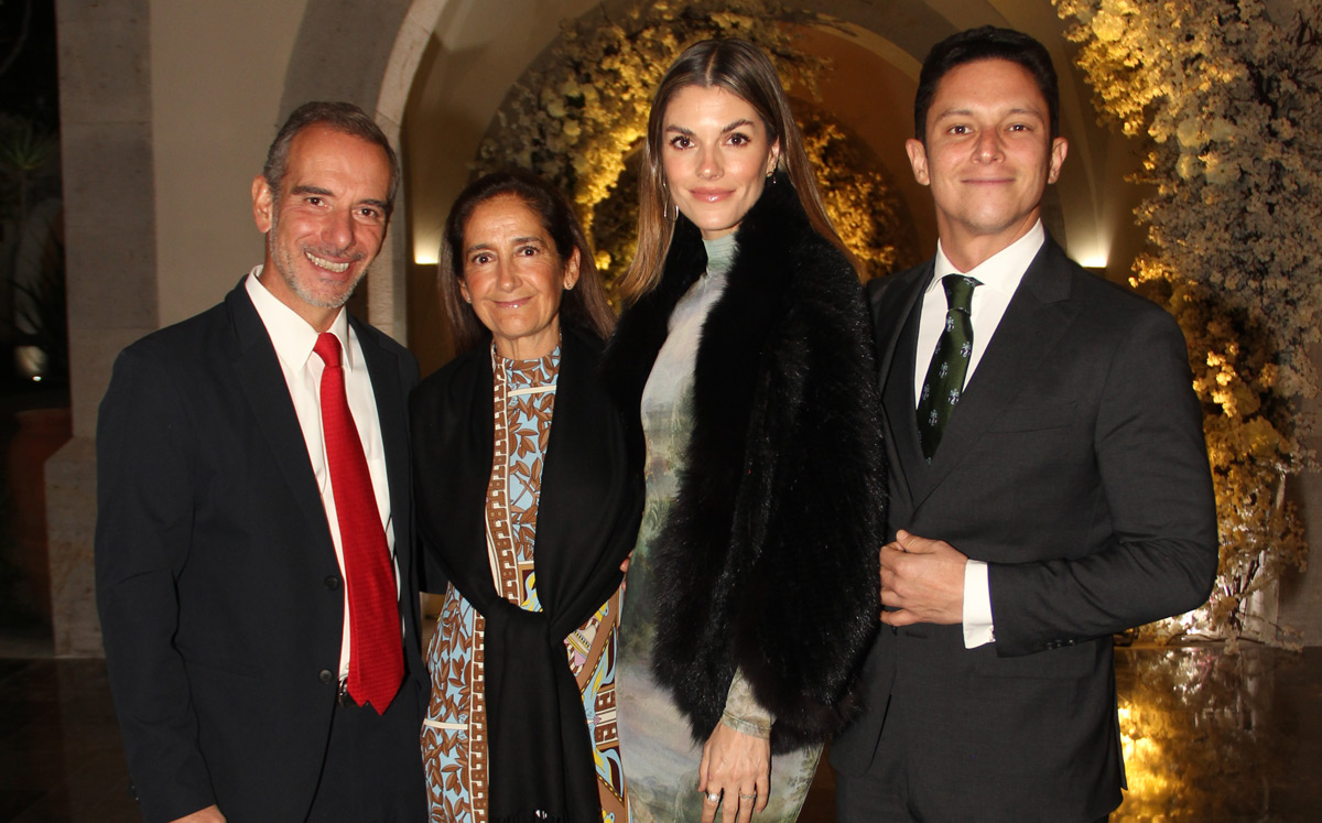 Jaime Domene, Cecilia Contreras, Nicky Versteeg y Roberto Figueroa / Foto: Chic Guadalajara