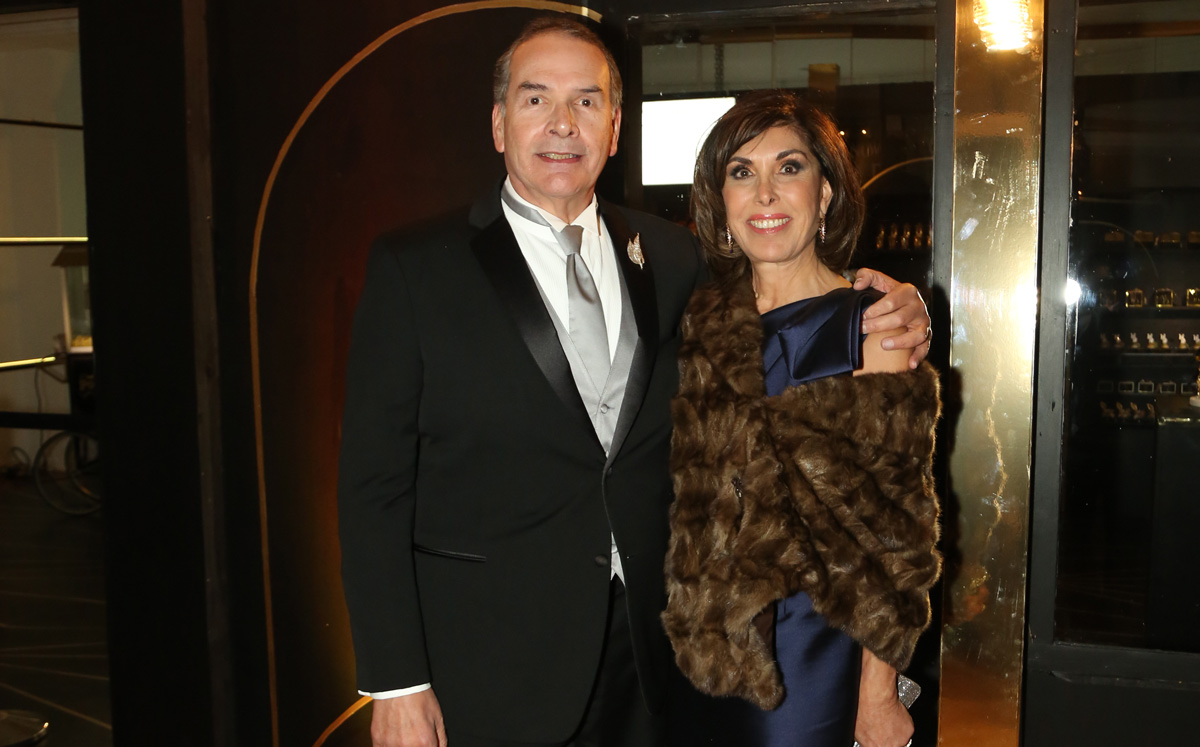 Papá del novio. Eduardo Arechavaleta y Elvia Garza / Foto: Roberto Alvarado