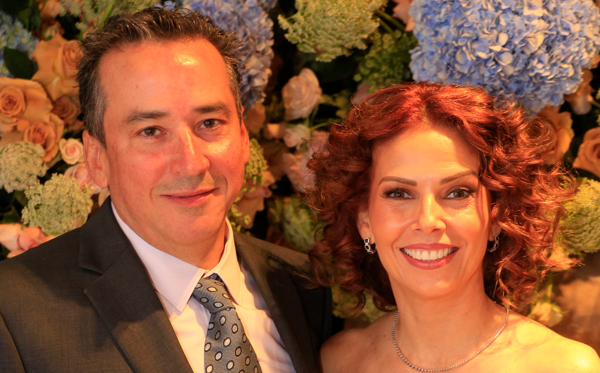 Papás del novio. Lorenzo Belden y Maru De los Santos de Belden / Foto: Daniel Saldívar