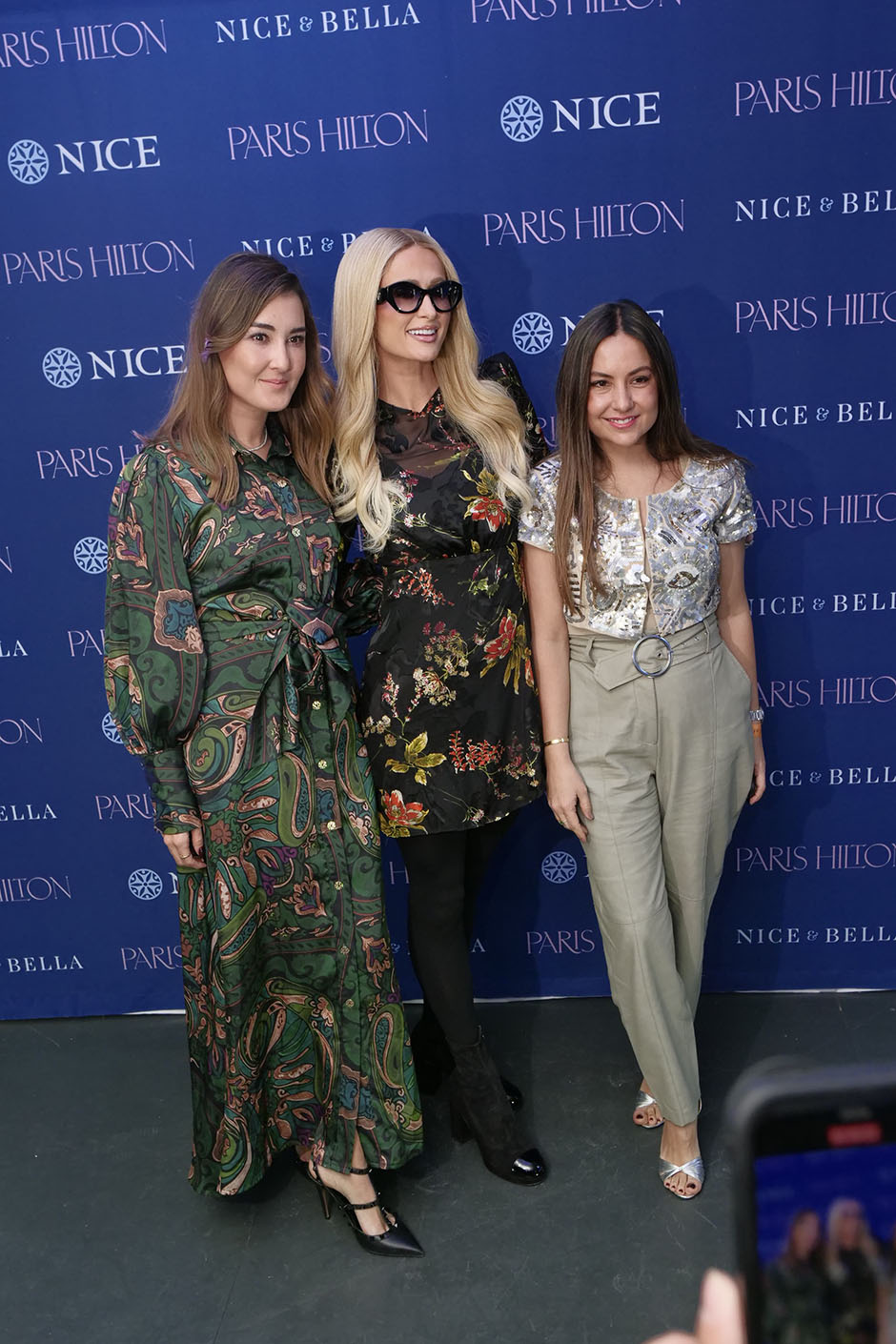 Andrea Lomelí, Paris Hilton y Melissa O'Farrill
