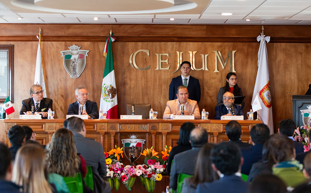 El Colegio de Estudios Jurídicos congregó a expertos del tema
