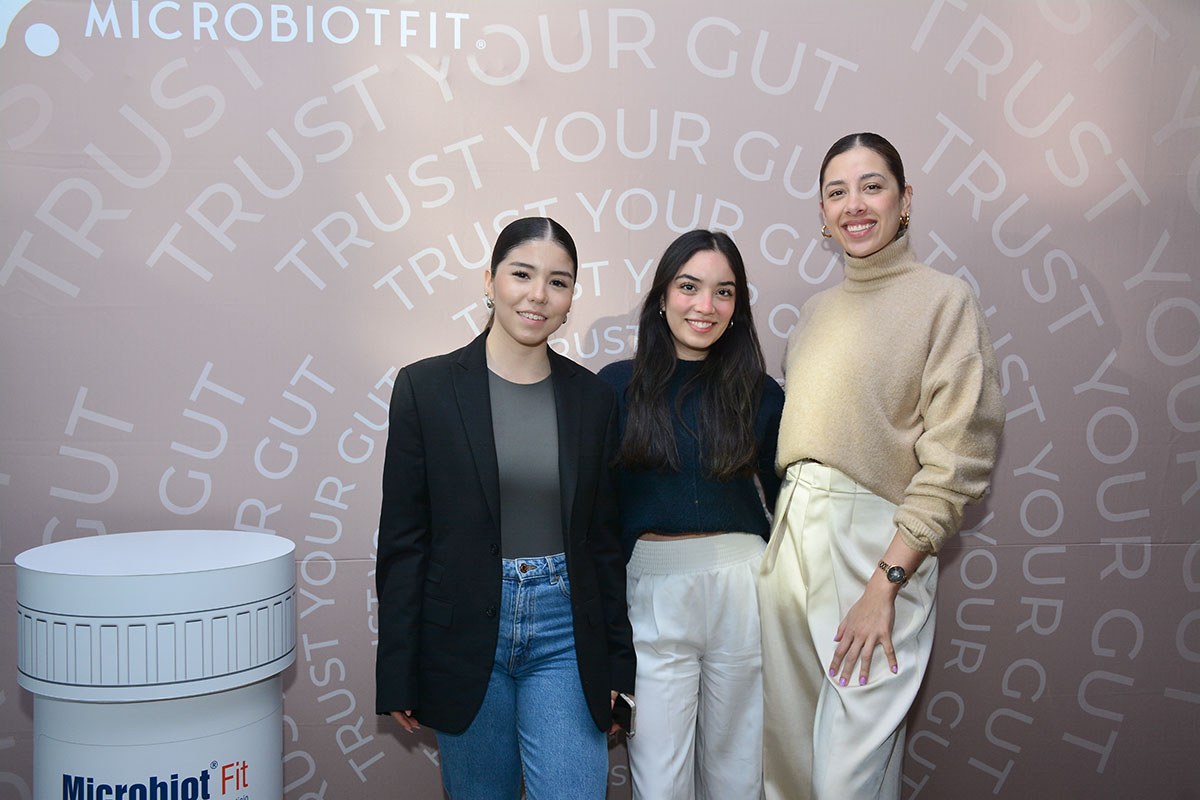 01 Daniela Gómez, Marifer Heredia y Karen Gutiérrez